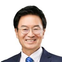 정진욱
