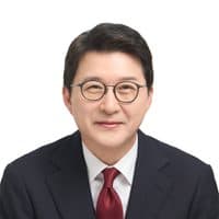 신동욱